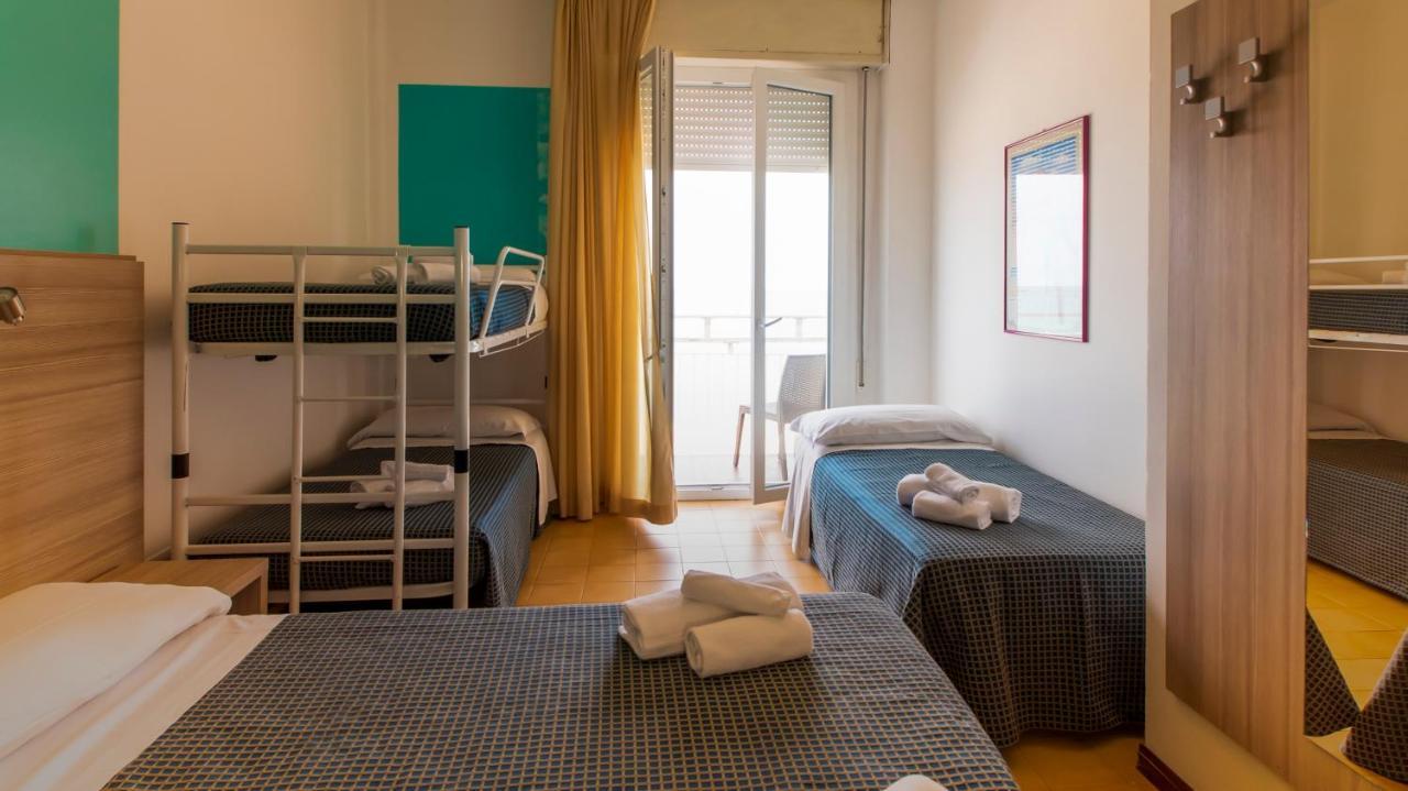 פסארו Hotel President'S מראה חיצוני תמונה