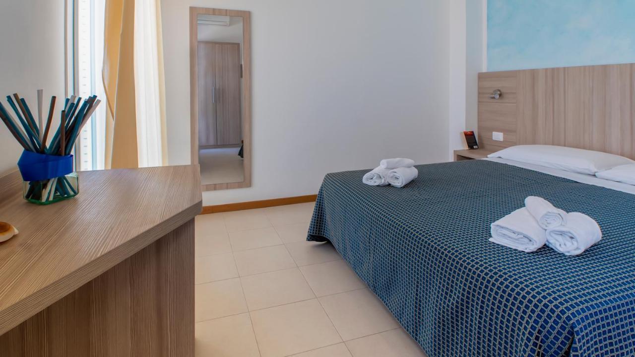 פסארו Hotel President'S מראה חיצוני תמונה