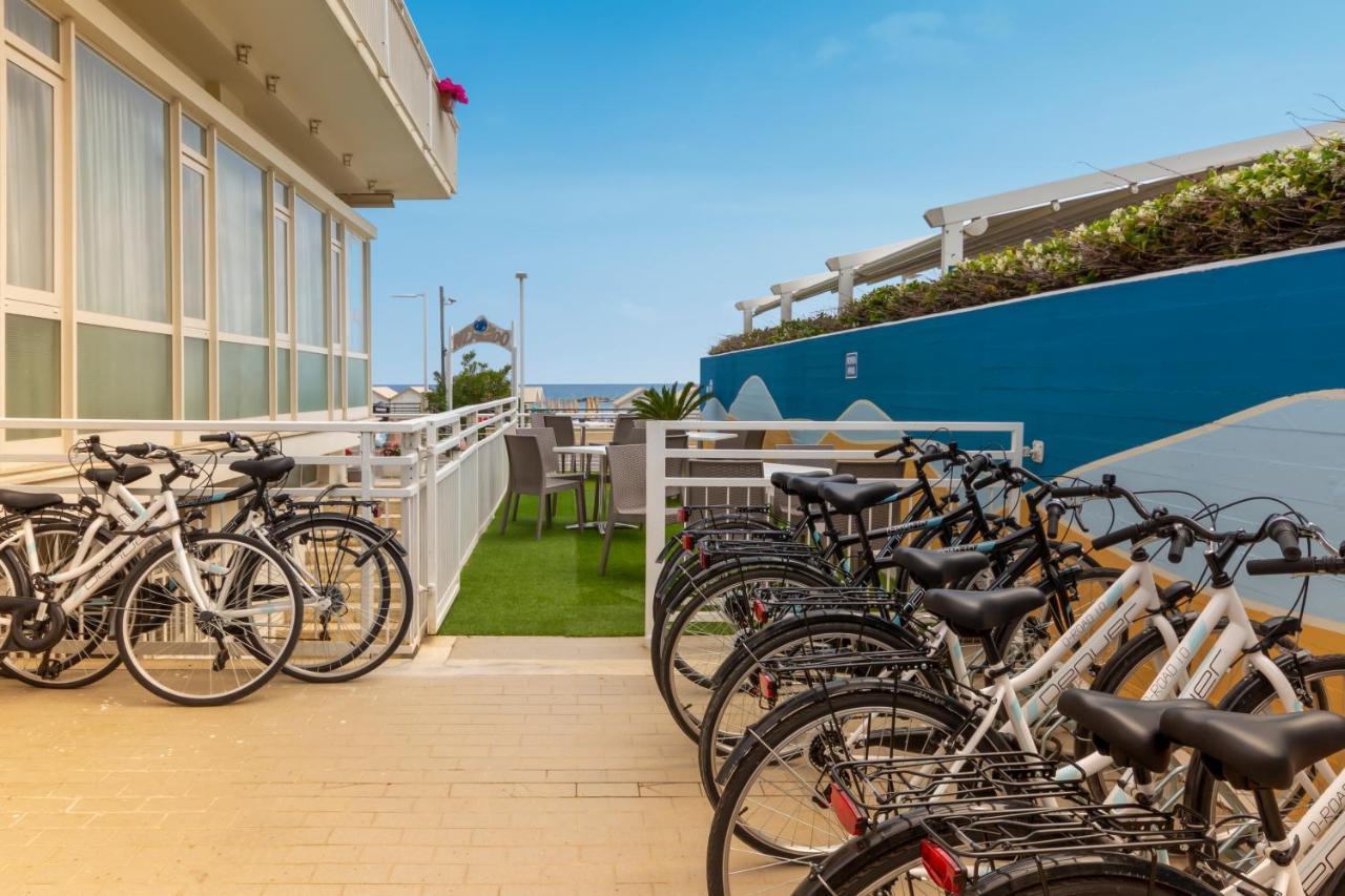פסארו Hotel President'S מראה חיצוני תמונה